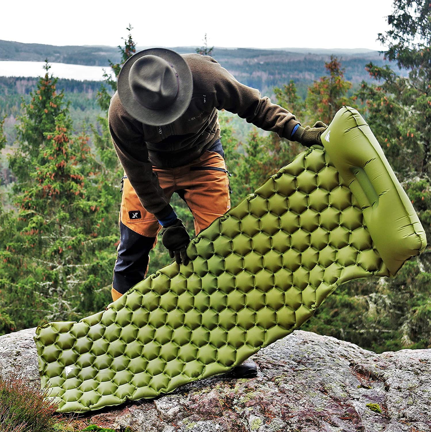 راهنمای خرید تشک بادی کمپینگ