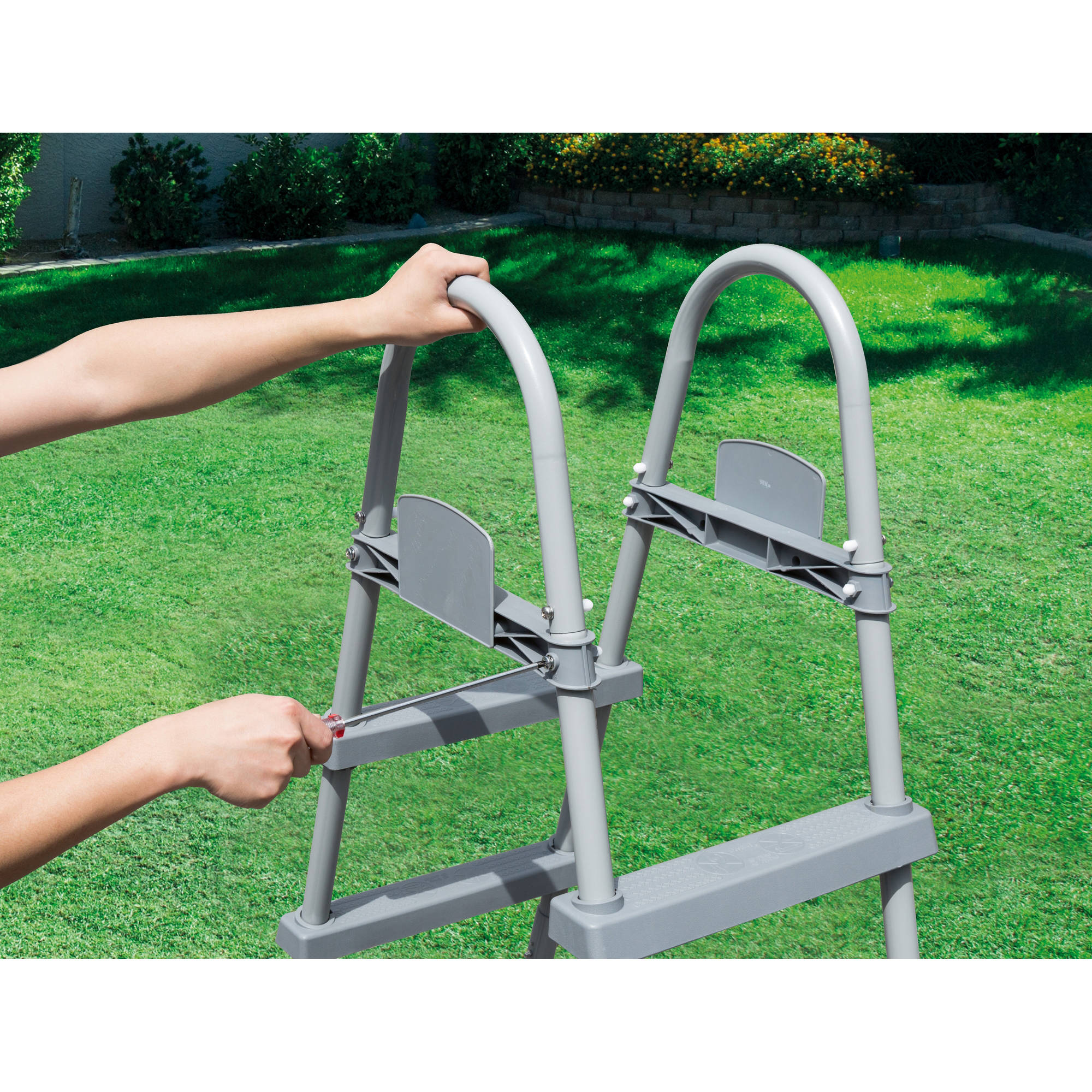 استخر بادی قابل حمل بزرگ