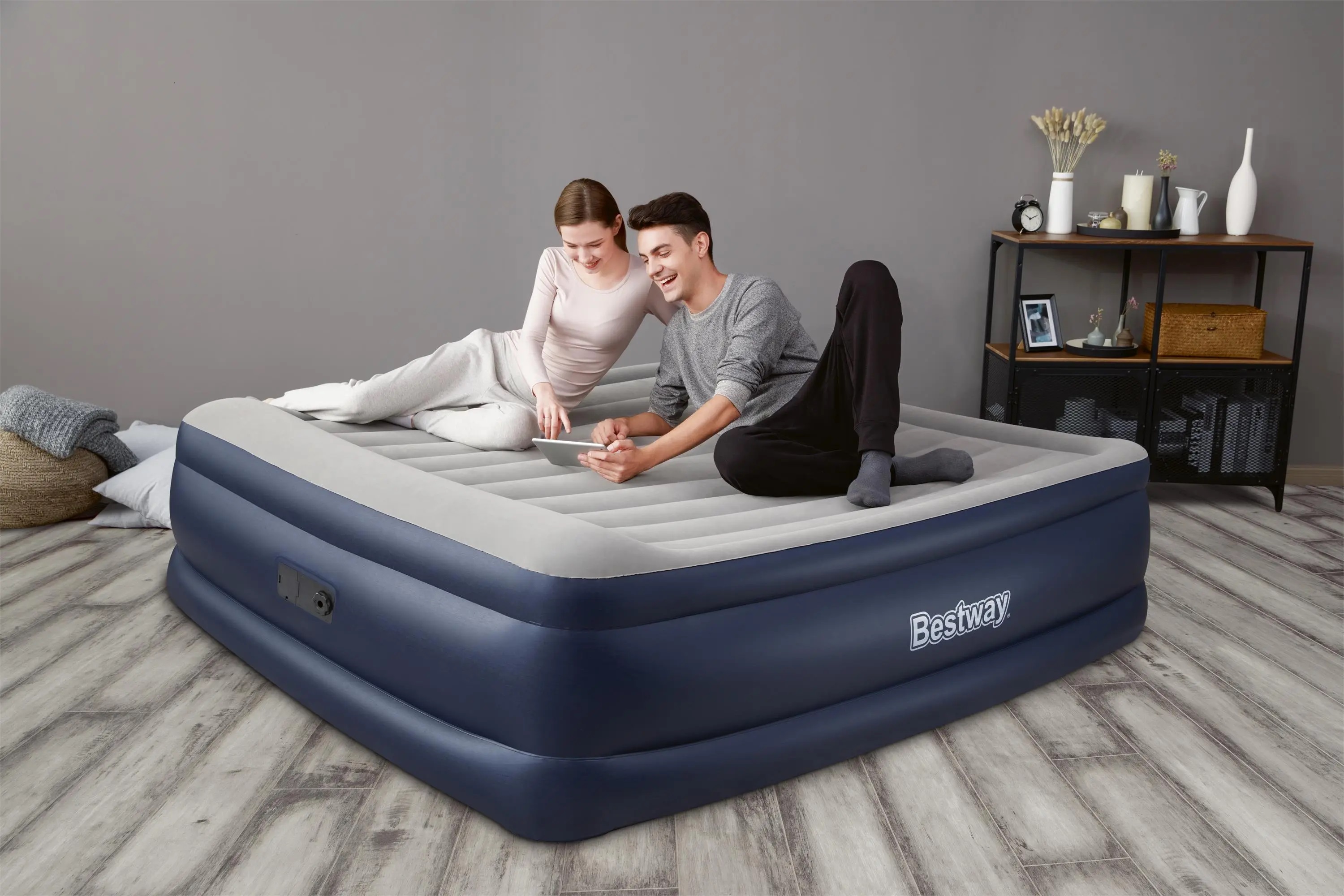 پرفروش ترین تخت خواب های بادی بست وی